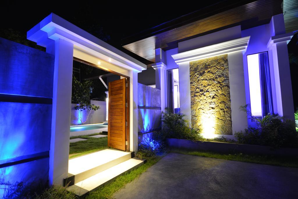 Rocking Chair Pool Villa Chaweng  Room photo