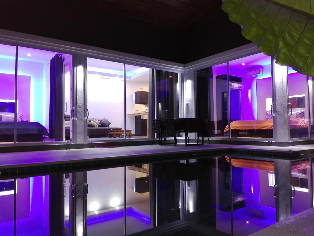 Rocking Chair Pool Villa Chaweng  Room photo